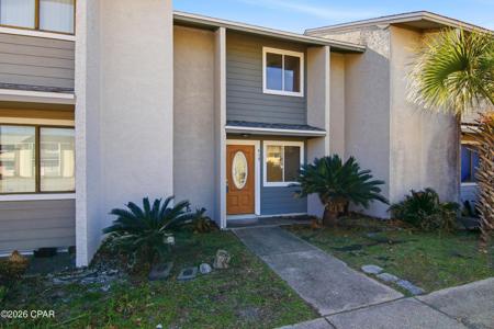 415 Venetian Way