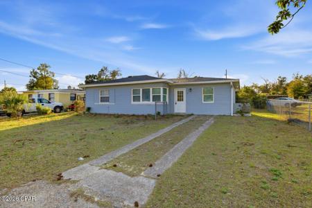 709 Williams Avenue