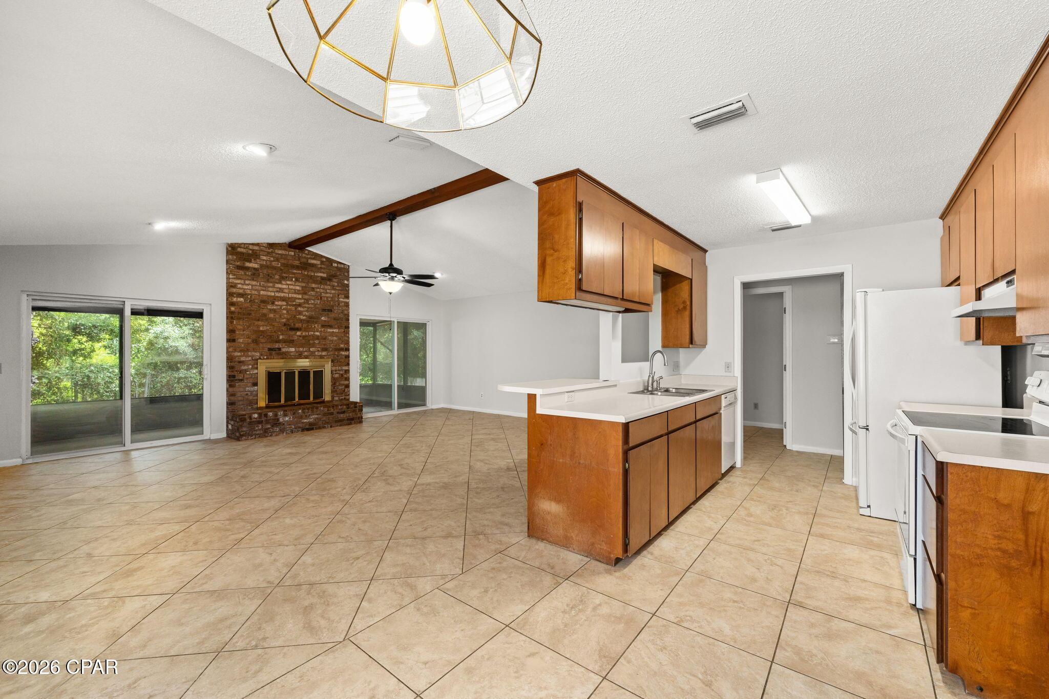 Image 3: 15-web-or-mls-PANHANDLE - 4087 WOODRIDGE
