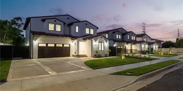 1315 Oakheath