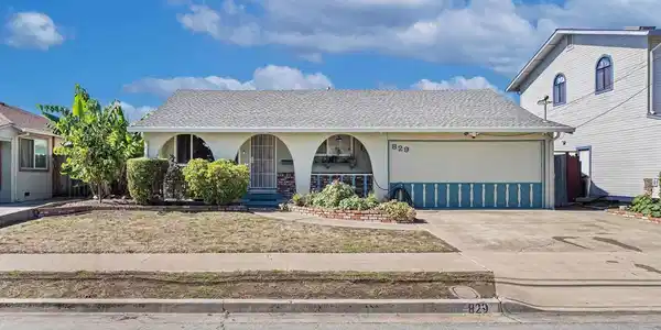 829 Crespi Dr