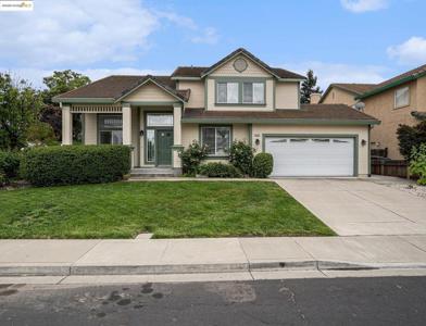 5032 Apache Ct