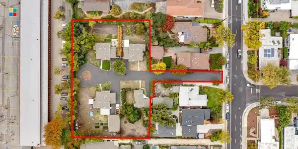 2262 Louis Road