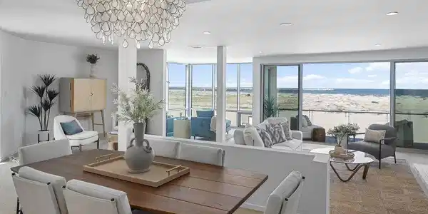 5205 Ocean Front Walk