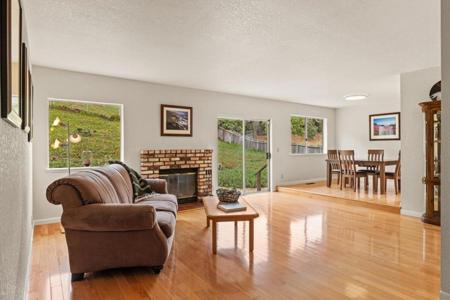 3097 Messinger Drive