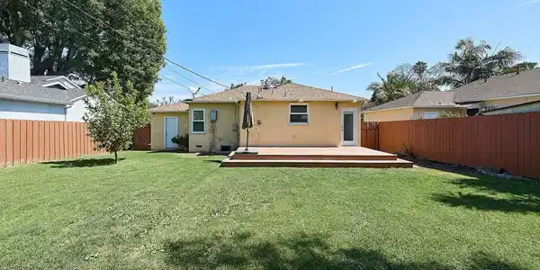1507 Glyndon Avenue