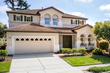 4180 Peninsula Point Drive