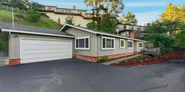 75 Coronado Avenue