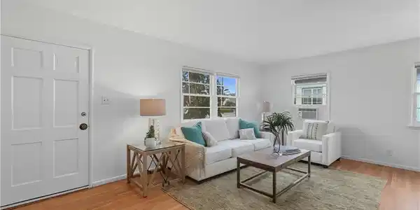 5468 W 120th Street
