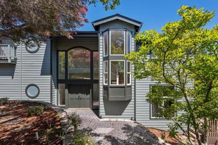 3554 Oak Knoll Drive