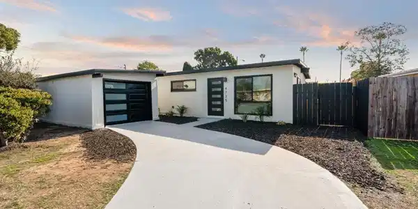 4725 Conrad