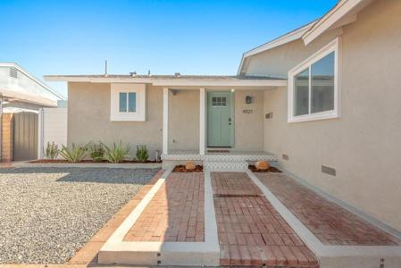 4921 September St