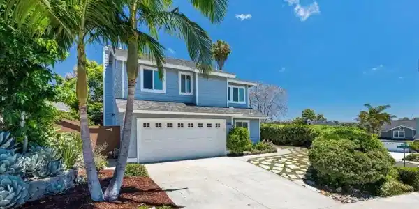 1806 Palisades Drive