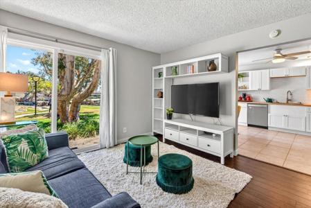 259 S Ventura Road