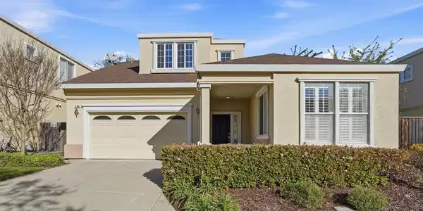 106 Lookout Ct