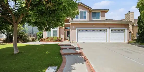 32219 Allison Dr