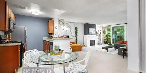 6405 Green Valley Circle