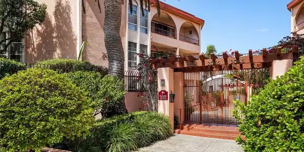 2035 4th street