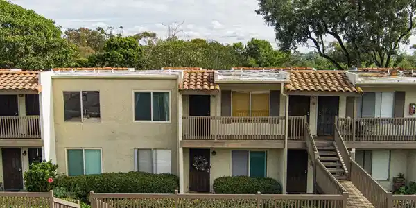 615 Vine Street