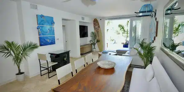 5410 La Jolla Blvd