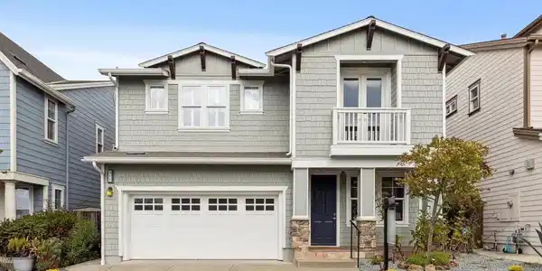 311 Seacliff Way