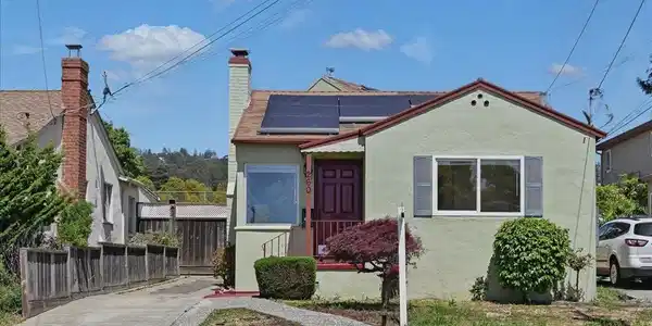 260 Behrens Street