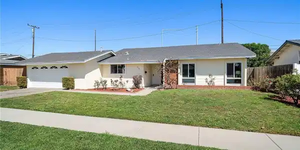 9181 El Cortez Avenue