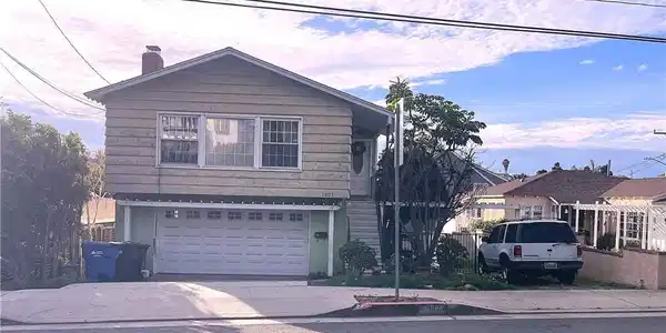 1937 Valley Drive