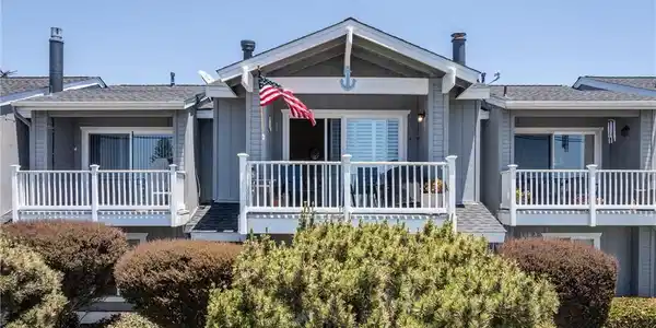 309 Sequoia Street