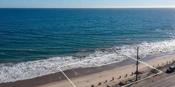 20300 Pacific Coast Highway