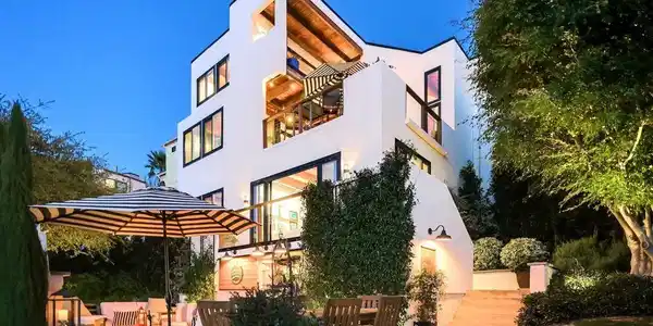 2913 Corral Canyon Road
