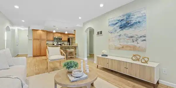 1111 Seacoast Drive