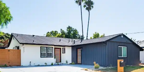 4961 Mount Bigelow