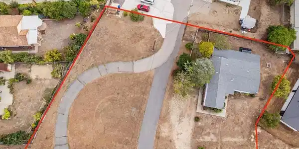 233 Hill Dr
