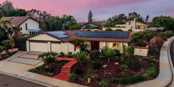 1007 Passiflora Ave