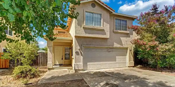 1810 Terrace Dr
