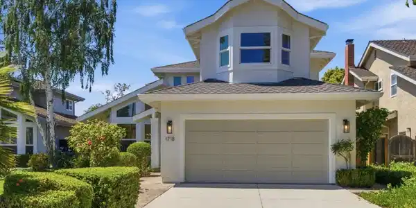 1718 Carleton Court