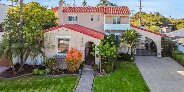 3647 Hyacinth Dr