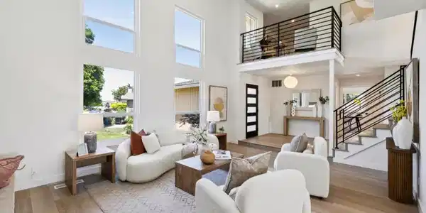 284 Avocet Court
