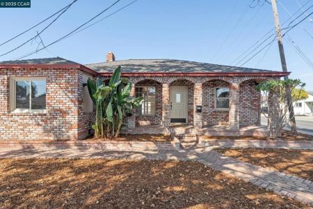 619 Beatrice Street