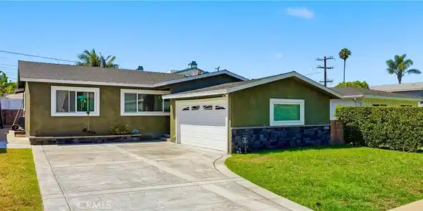 2402 Robinson