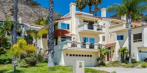 2098 Costa Del Sol