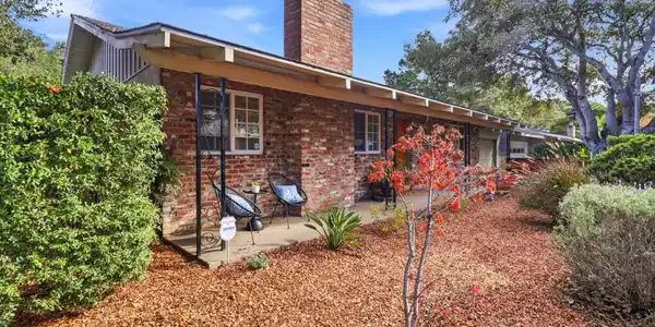 1001 Maywood Drive