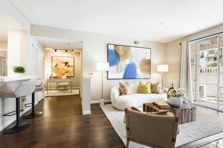 605 Arcadia Terrace