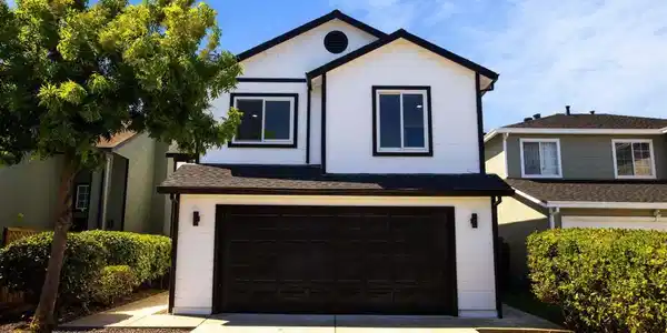 128 Malcolm Dr