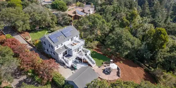 3085 Monterey Blvd