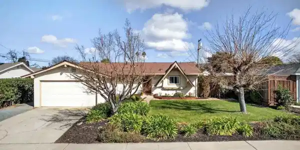 4273 Armand Dr