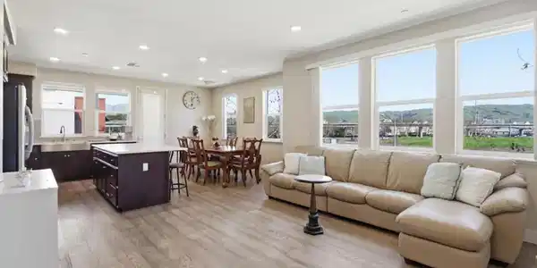 1607 Centre Pointe Drive