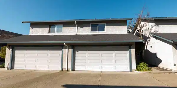 595 Blossom Way