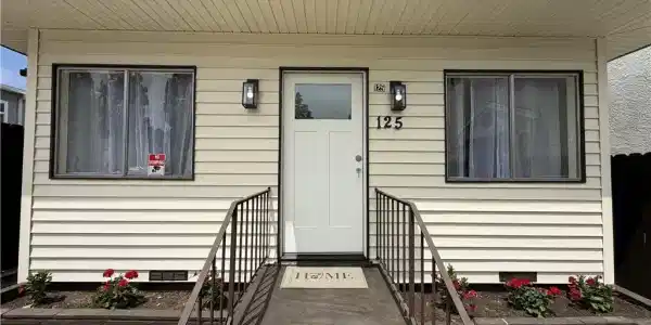 125 N Marshall Court